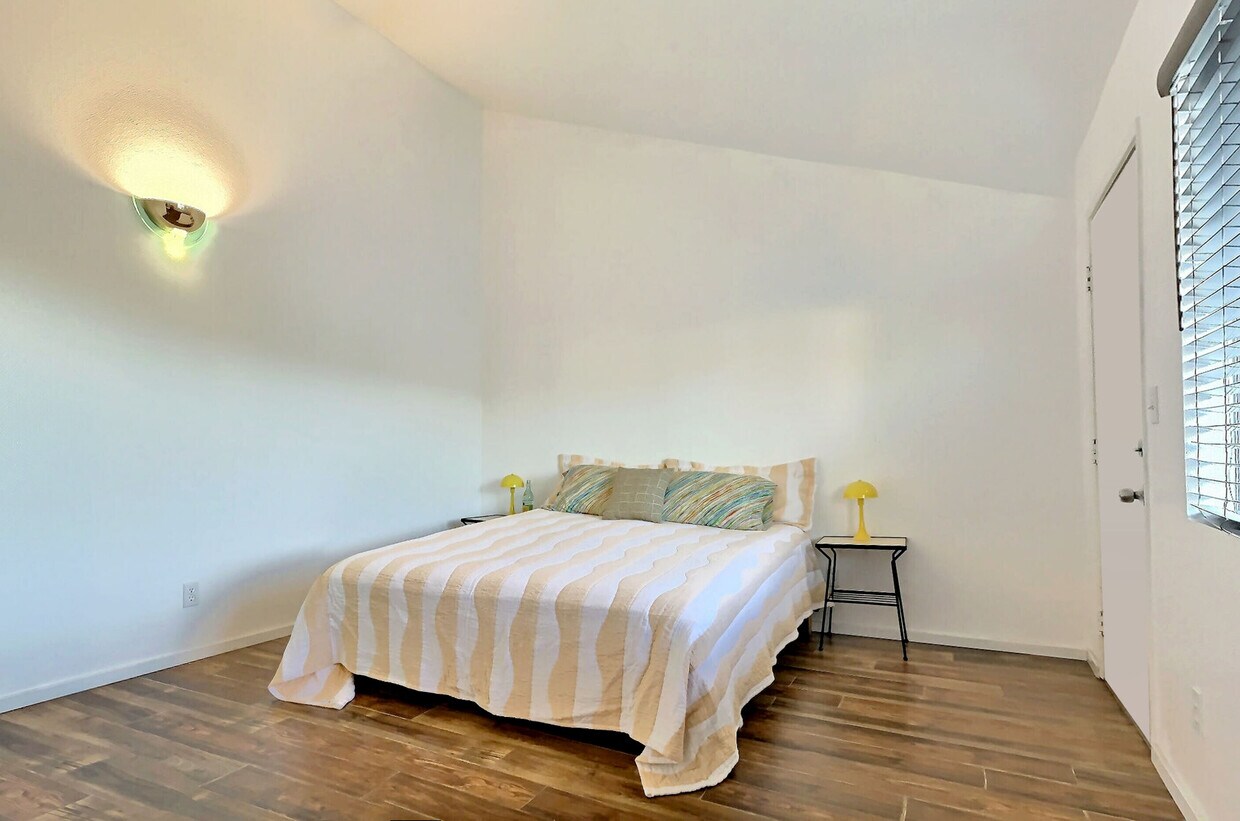 Foto principal - 946 N Avenue 50