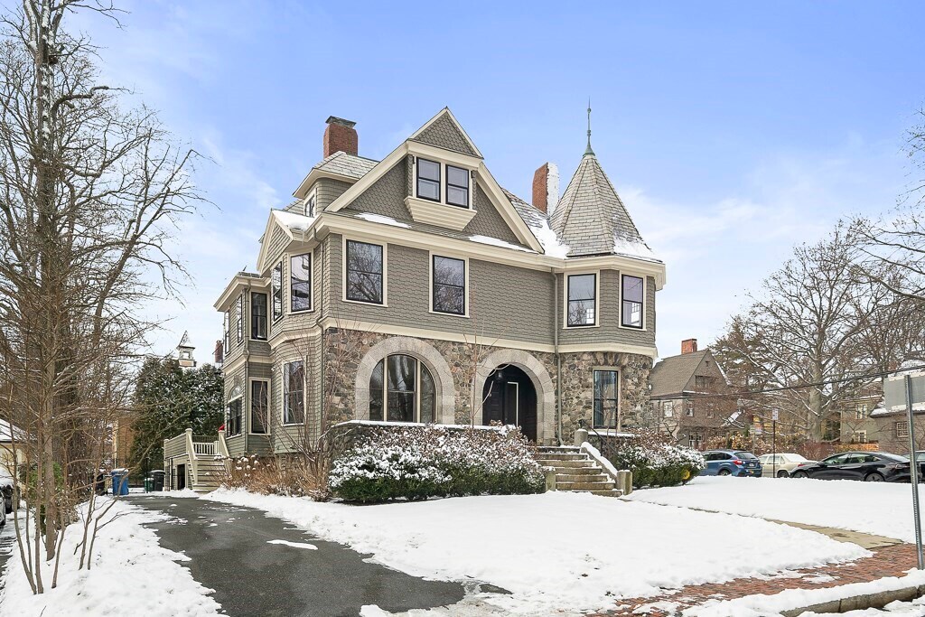 33 Agassiz St, Cambridge, MA 02140 House Rental in Cambridge, MA