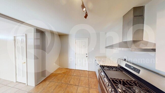 Foto del edificio - 1548 W McKinley St
