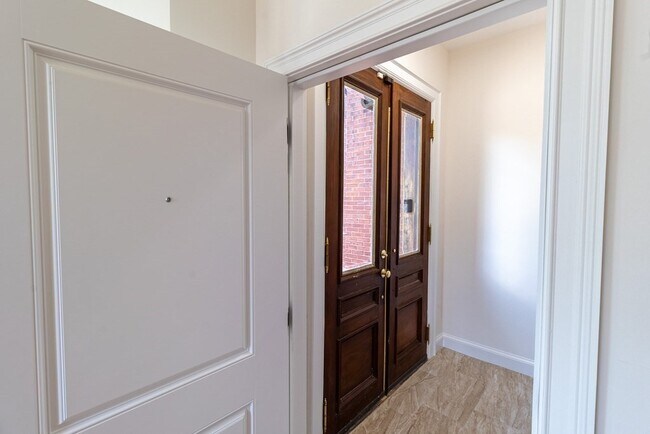 Foto del edificio - 79 Fort Ave