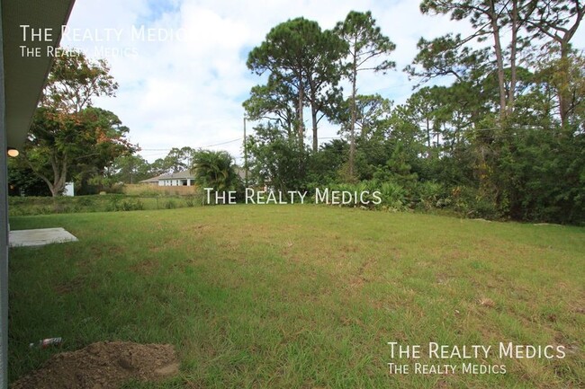 Building Photo - BEAUTIFUL 4 Br/2 Ba Home in Palm Bay!