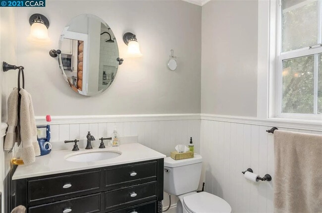 Foto del edificio - 291 La Questa Dr