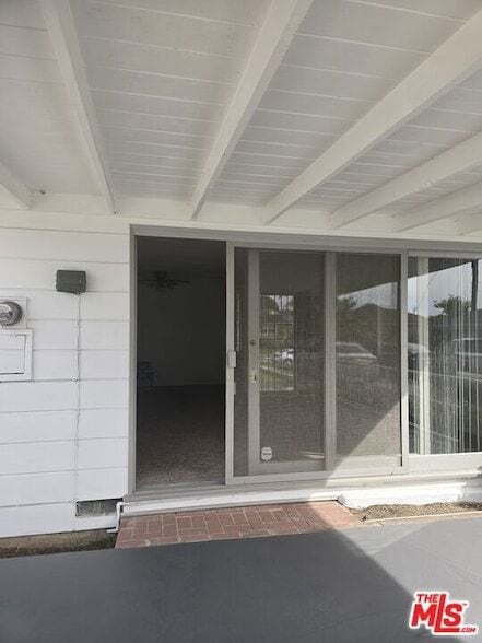 Foto del edificio - 6243 S Fairfax Ave