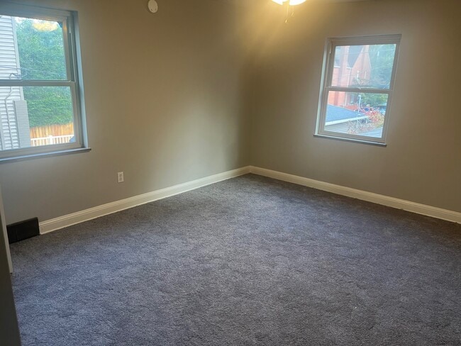 Bed 1 - 635 13th Ave