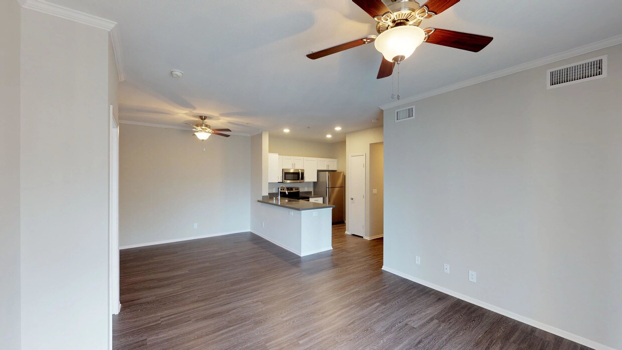 Photo - Colonnade Apartments