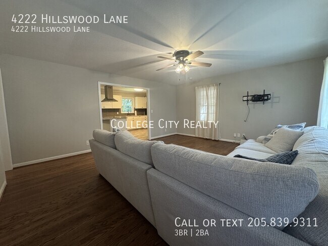 Foto del edificio - 4222 Hillswood Ln