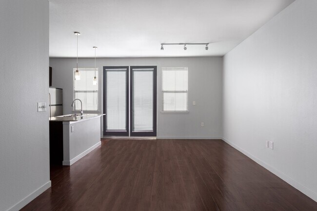 The Vineyards at Paseo del Sol - 4