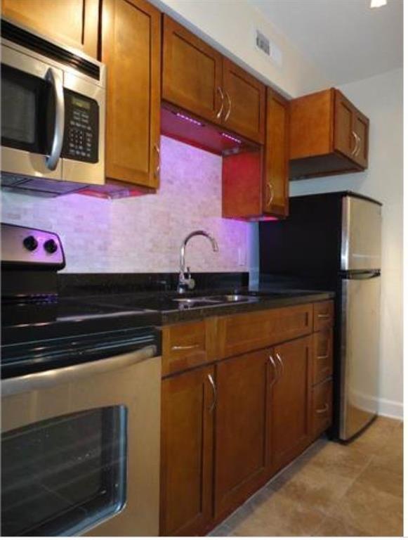 Foto del edificio - 2020 S Congress Ave