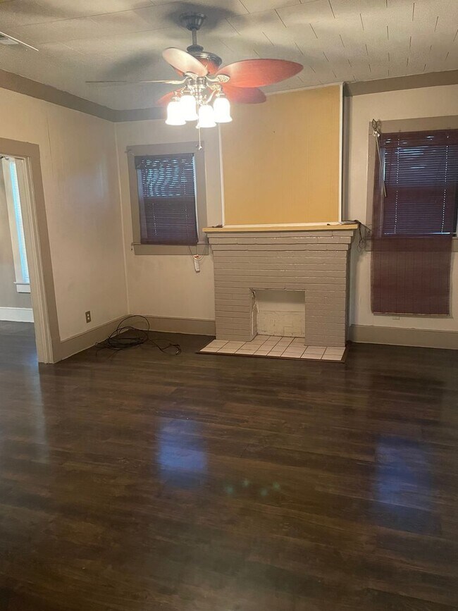 Foto del edificio - 3 Bedroom Single Family Home in Fort Worth