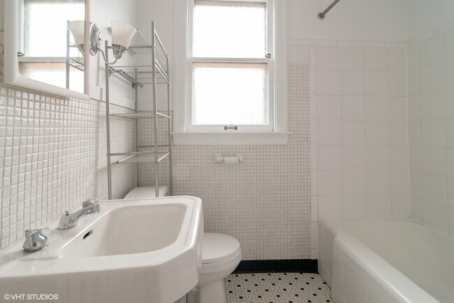 Foto del edificio - 1017 Circle Ave