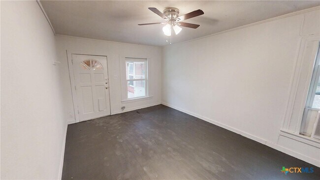 Building Photo - 1114 S 2nd St