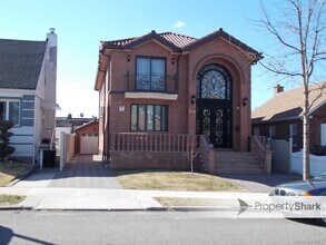 Building Photo - 57-12 157th St