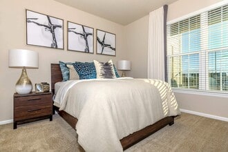 Building Photo - Mesa Ridge