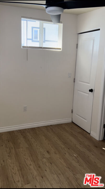 Building Photo - 824 Laveta Terrace