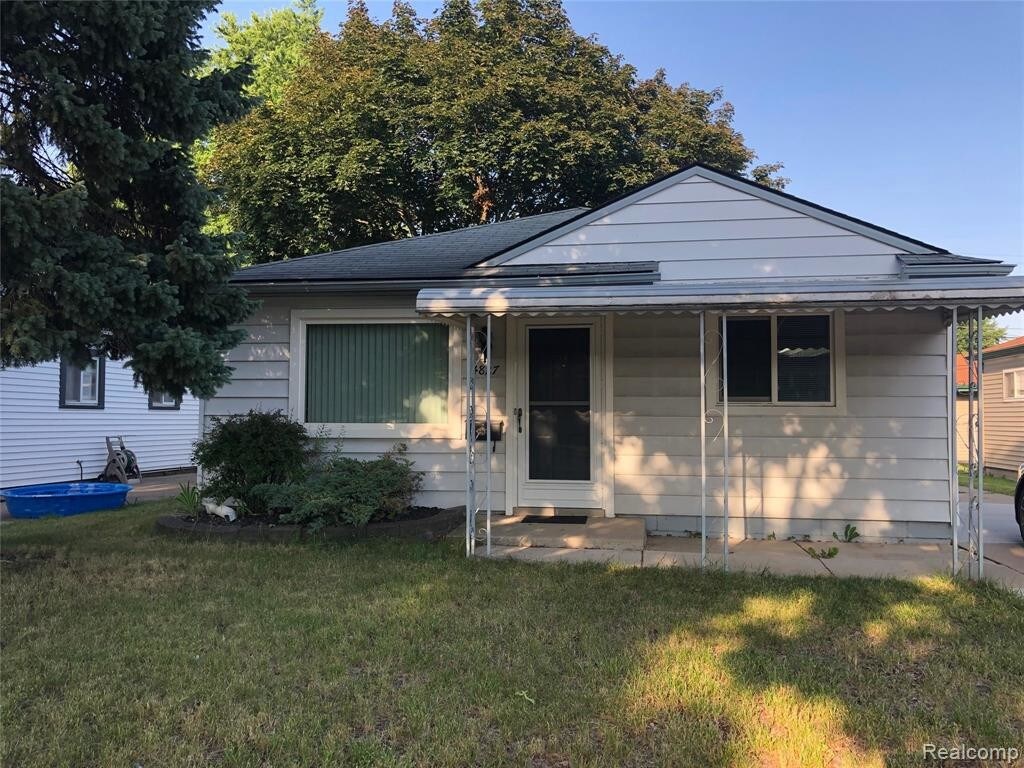 Primary Photo - 4827 Clippert St