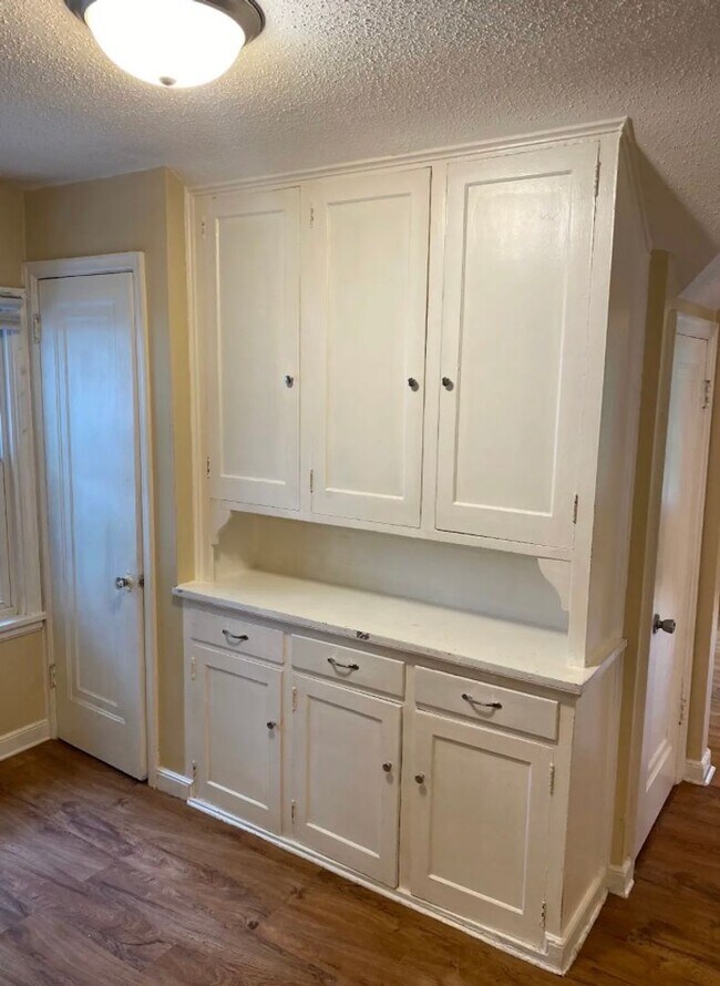 Foto del edificio - 272 George St W