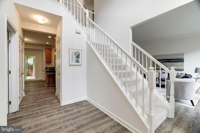 Building Photo - 5113 Yawl Ct
