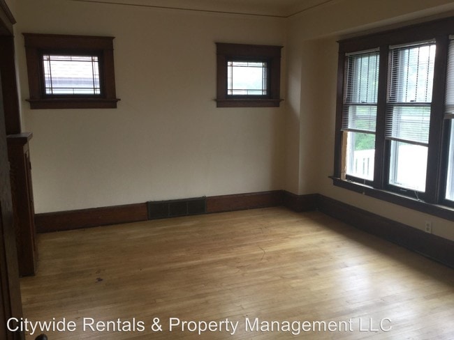 Building Photo - 2856 N 37th St