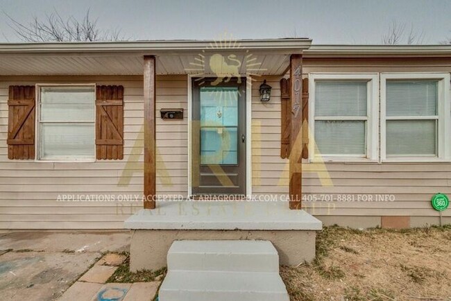 Building Photo - 3 Bed/1 Bath House Near Tinker AFB! *1/2 O...