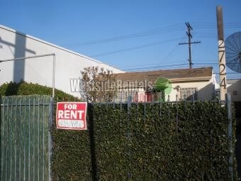 Primary Photo - 2724 S Robertson Blvd
