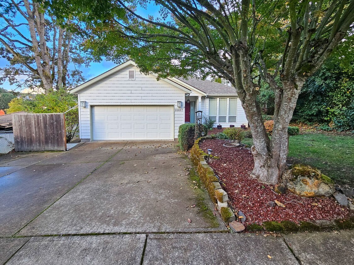 Foto principal - 2837 Lower Breckenridge Loop NW