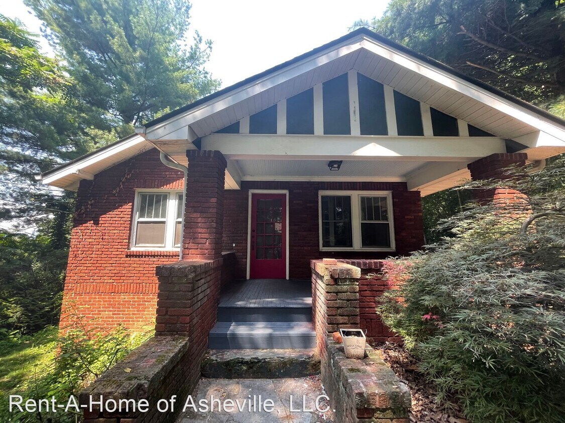 Primary Photo - 2 br, 1 bath House - 17 Buchanan Road