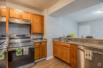 Interior Photo - Clarkston Station