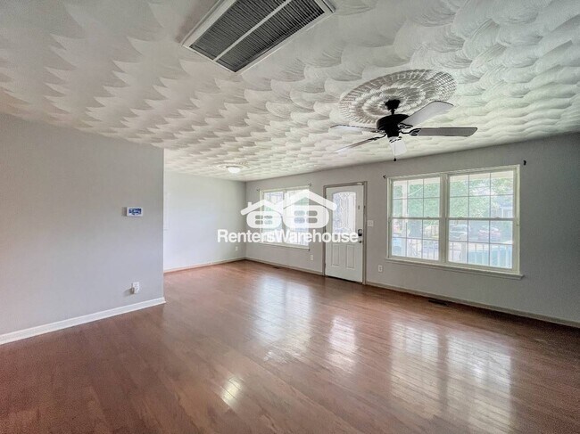 Foto del edificio - 711 Forbes St