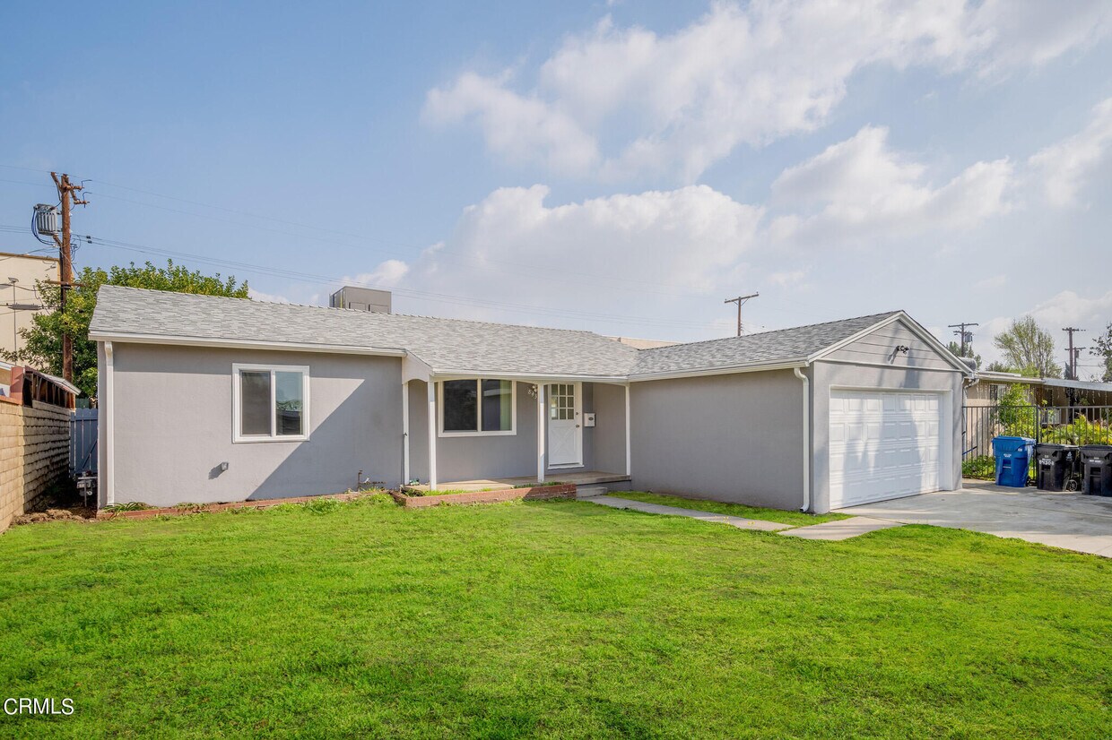 8430 Bardwell Ave, Los Angeles, CA 91402 House Rental in Los Angeles