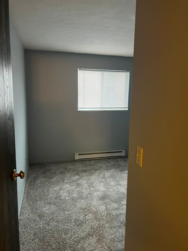 Building Photo - 2848 Harrison Ave