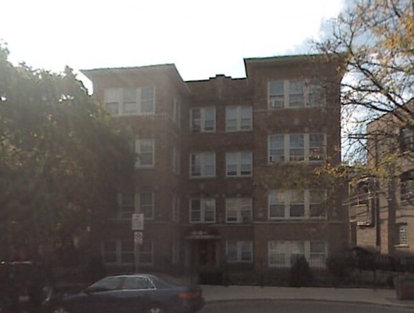 Building Photo - 2313 W Giddings St