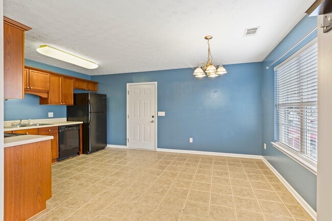 Building Photo - 1459 Bedrock Dr