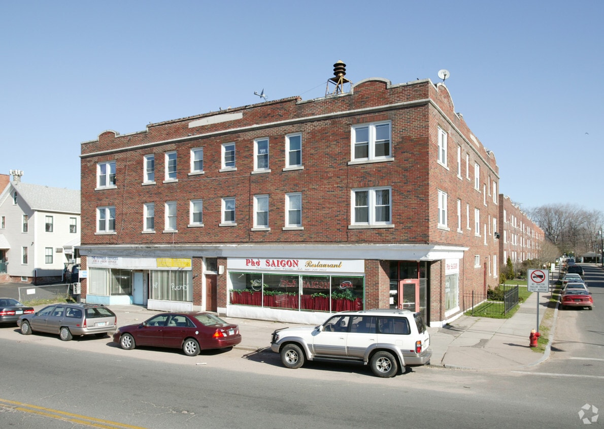 Building Photo - 2020 Park