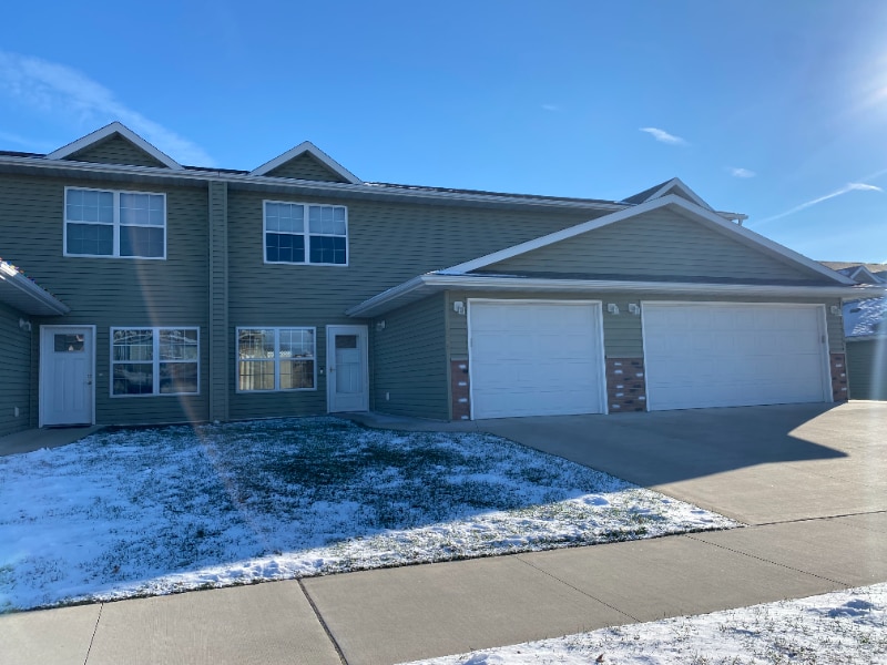1826 Daniel Ln NE, Stewartville, MN 55976 House Rental in