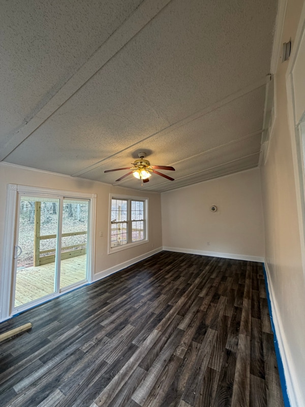 Building Photo - 152 Glendora Ct