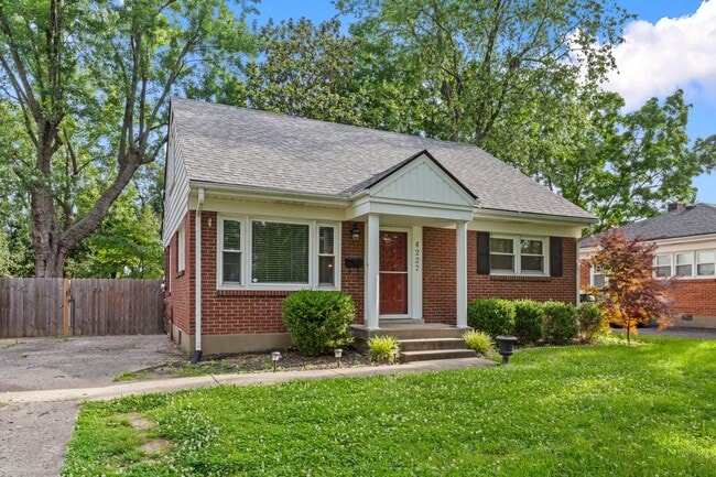 Building Photo - 4227 Hillbrook Dr