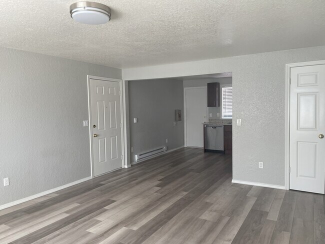 Foto del edificio - 11025 16th Ave SW