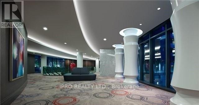 Photo du bâtiment - 5162-5162 Yonge St