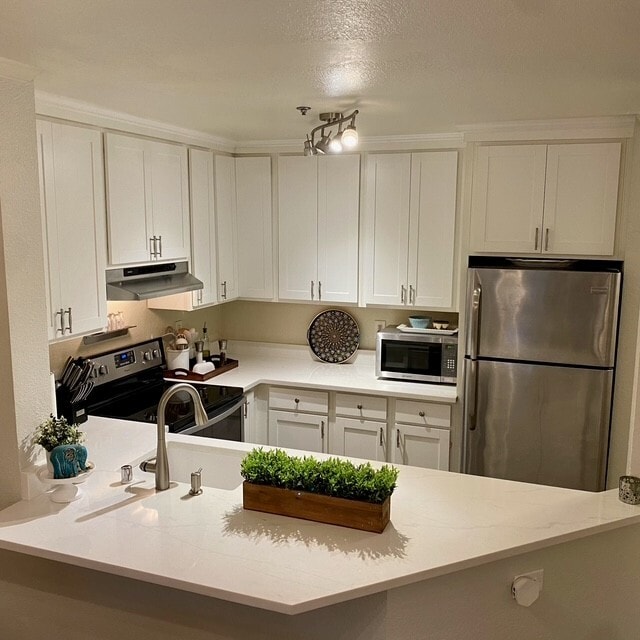 Kitchen - 17300 91st Ave NE