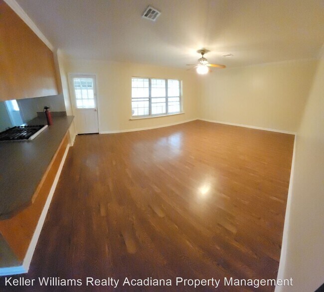 Foto del edificio - 4 br, 2 bath House - 410 Elmwood