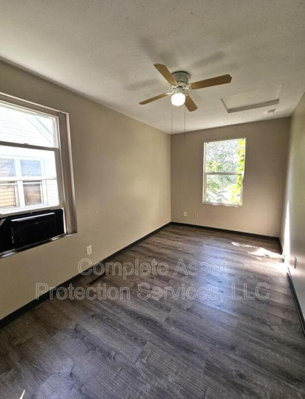 Building Photo - 203 State St