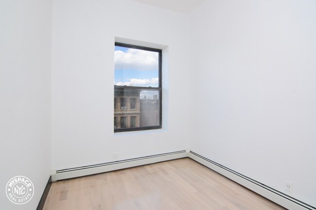 Foto del edificio - 44 Macdonough St