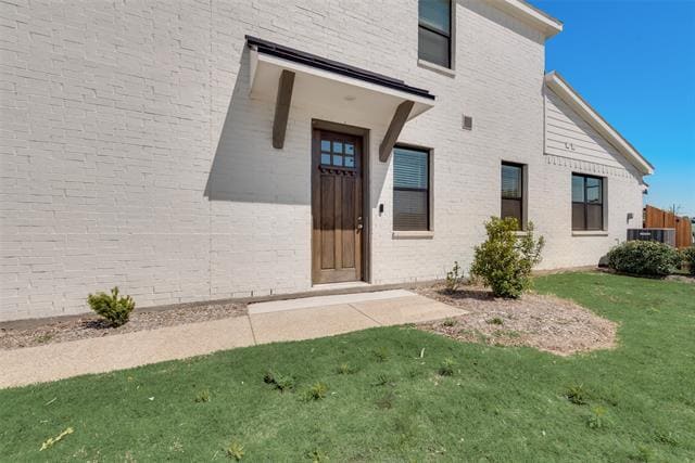 Building Photo - 1115 Bowie Dr