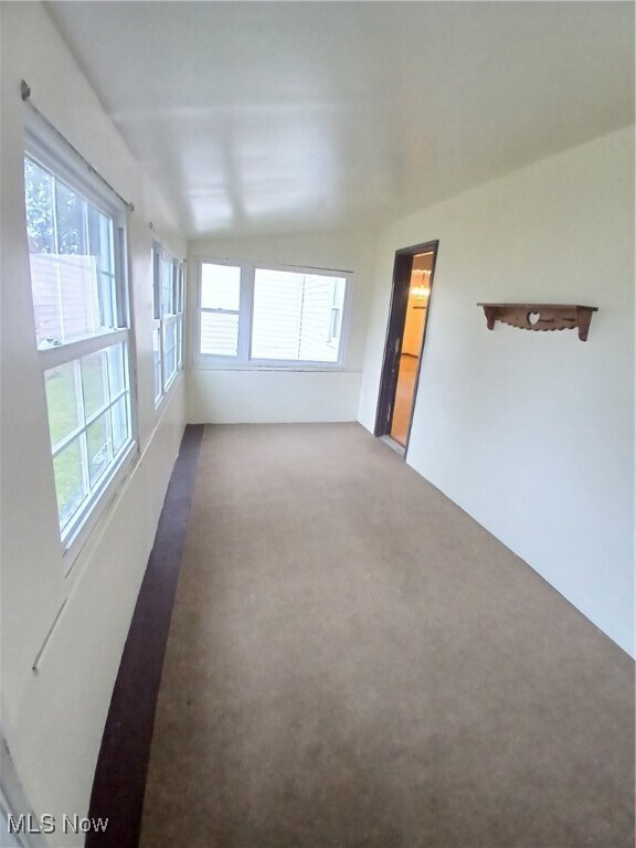 Building Photo - 809 Lakewood Ave