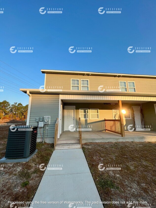 New Construction 2B/2.5B Townhome Townhome Rentals in Hope Mills NC