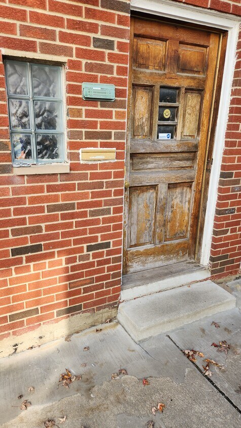 State Rd Side Door - 5244 State Rd