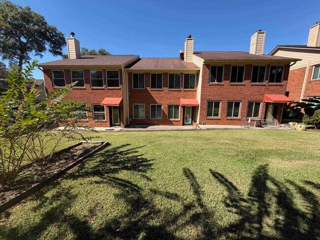 Foto del edificio - 3207 Shamrock St E