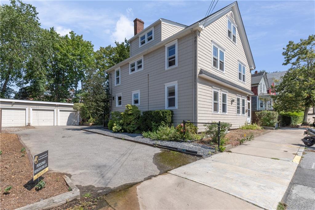 Primary Photo - 42 Webster St