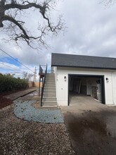 Building Photo - 315 N 1st St