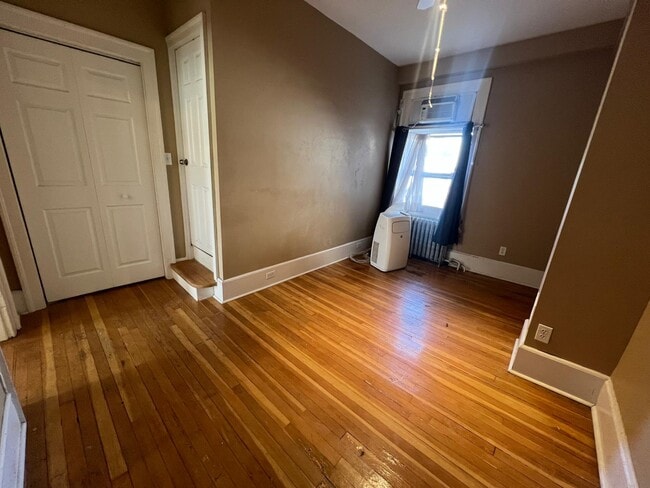 Building Photo - 73 St Paul St